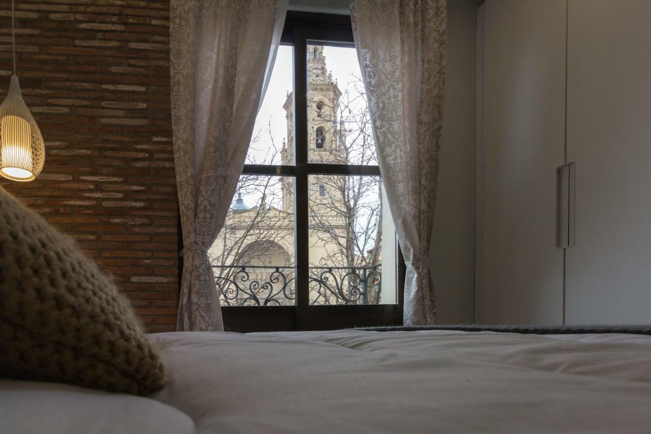 Apto Con Vistas A La Catedral Y Aire Acondicionado Logroño Buitenkant foto